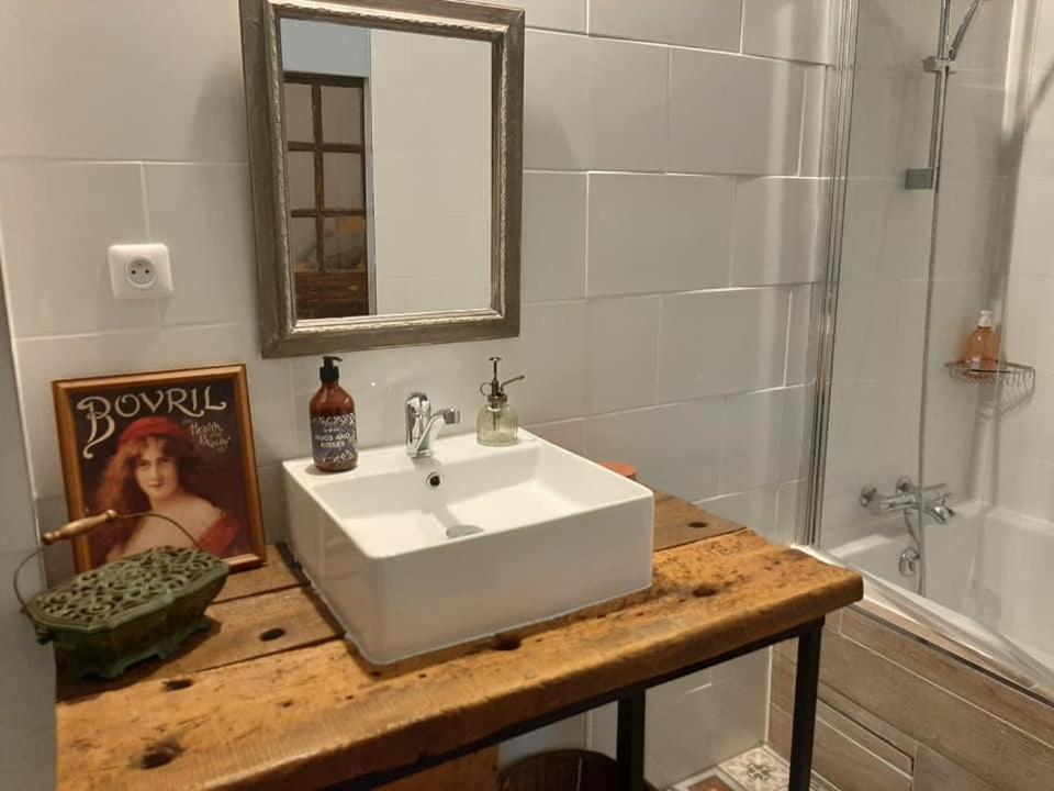 La Grange De La Batone - Bed And Breakfast Messimy-sur-Saone Dış mekan fotoğraf